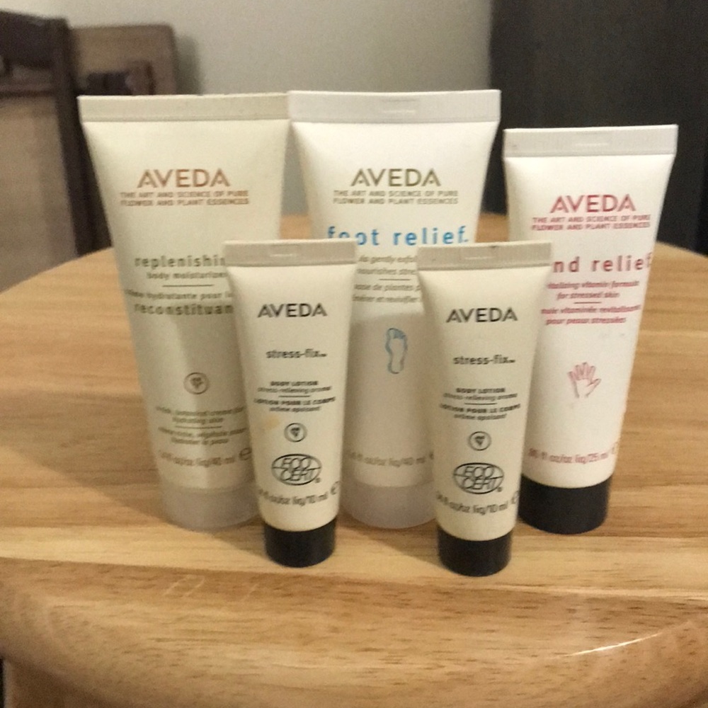 Aveda spa set